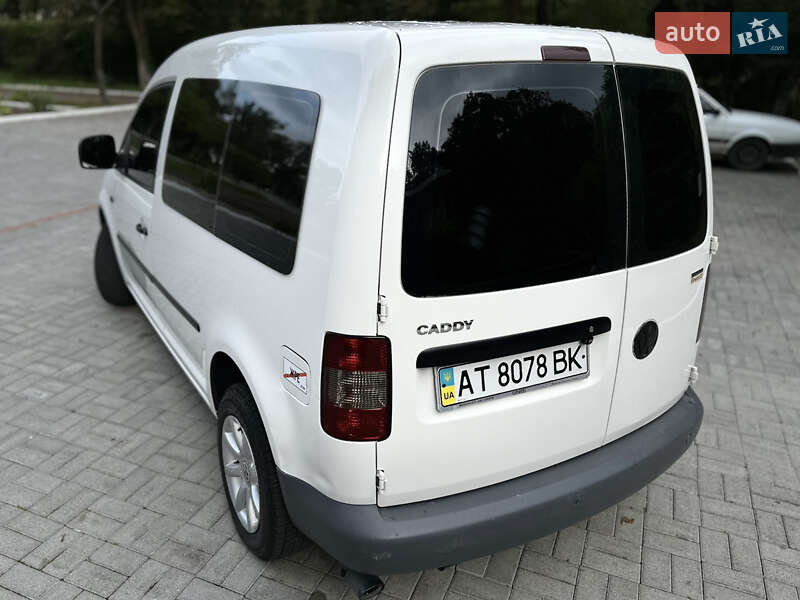 Минивэн Volkswagen Caddy 2008 в Дрогобыче