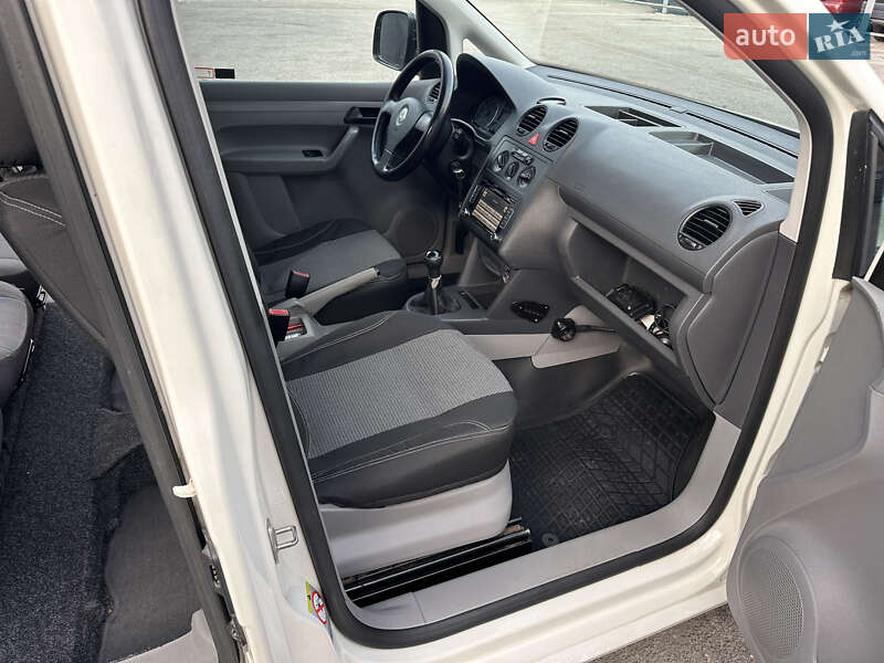 Минивэн Volkswagen Caddy 2008 в Белой Церкви