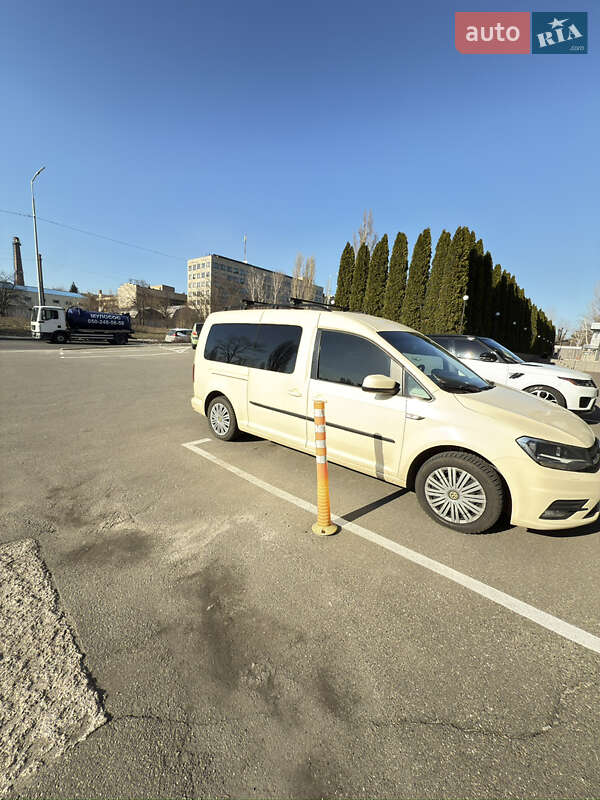 Минивэн Volkswagen Caddy 2018 в Киеве