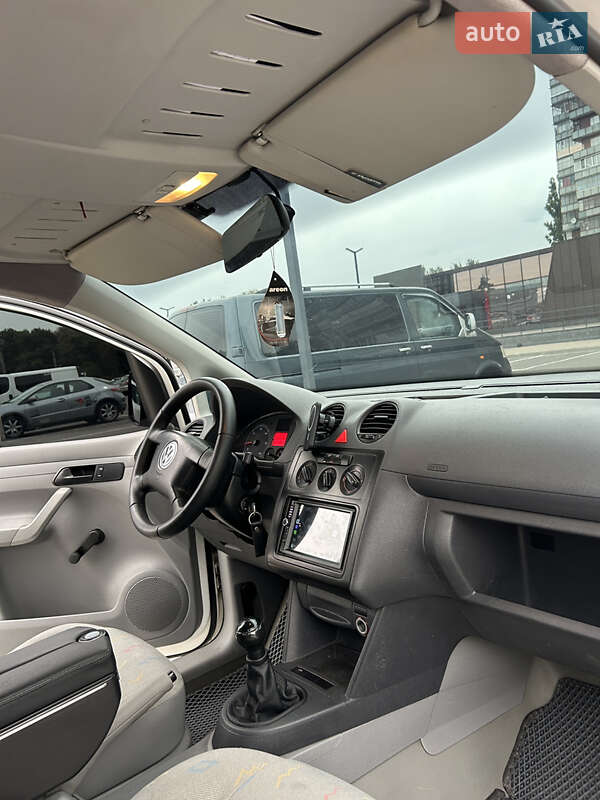 Мінівен Volkswagen Caddy 2005 в Черкасах