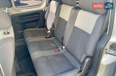 Минивэн Volkswagen Caddy 2013 в 