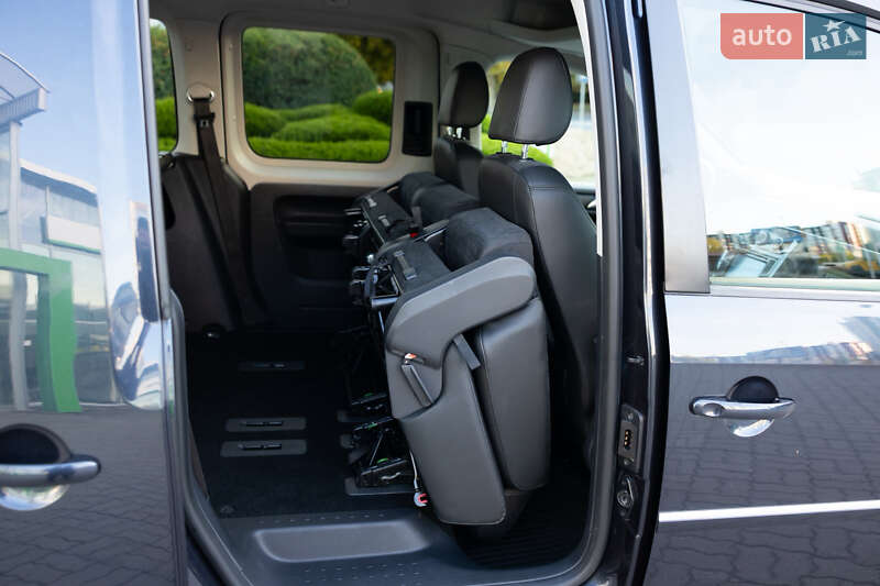Минивэн Volkswagen Caddy 2016 в Луцке