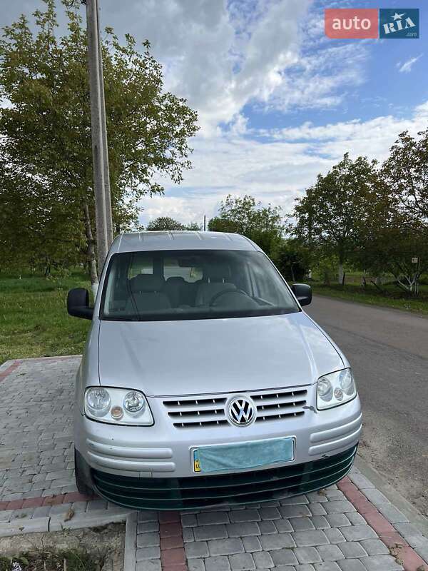 Минивэн Volkswagen Caddy 2004 в Старом Самборе
