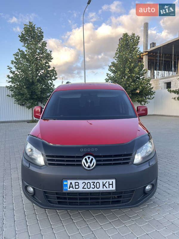 Минивэн Volkswagen Caddy 2013 в Гайсине