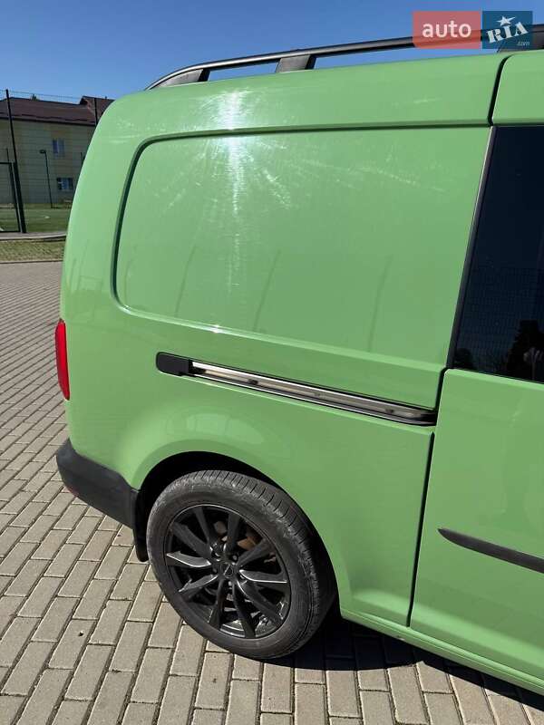 Минивэн Volkswagen Caddy 2017 в Бучаче