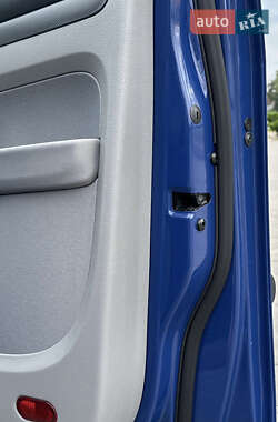 Минивэн Volkswagen Caddy 2009 в 