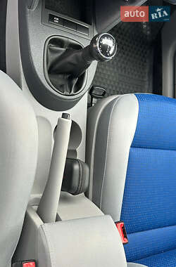 Минивэн Volkswagen Caddy 2009 в 
