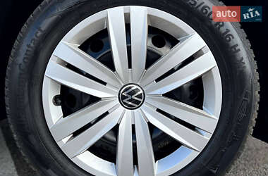 Грузовой фургон Volkswagen Caddy 2021 в 