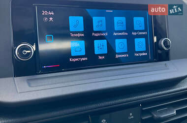 Грузовой фургон Volkswagen Caddy 2021 в 