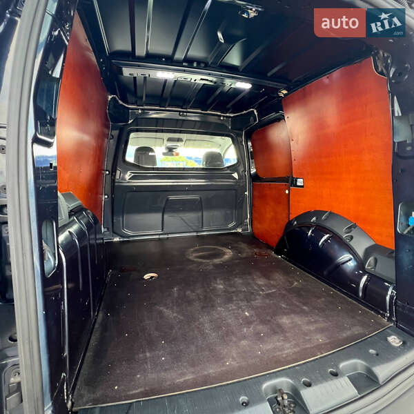 Грузовой фургон Volkswagen Caddy 2021 в Киеве