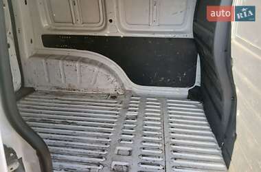 Грузовой фургон Volkswagen Caddy 2013 в 
