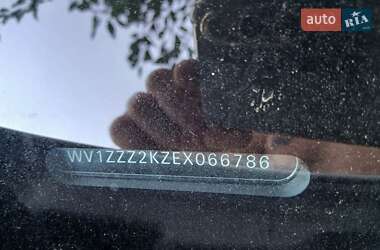 Грузовой фургон Volkswagen Caddy 2013 в 