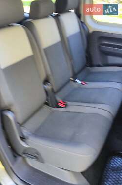 Минивэн Volkswagen Caddy 2011 в 