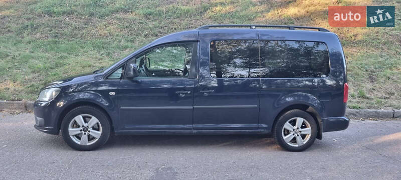 Минивэн Volkswagen Caddy 2012 в Житомире