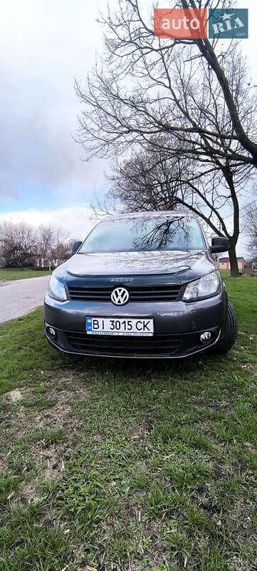 Минивэн Volkswagen Caddy 2013 в 