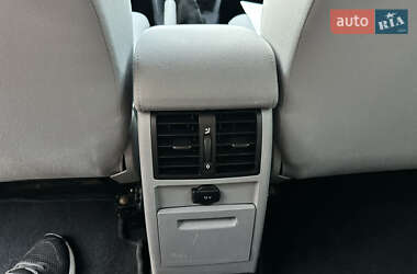 Минивэн Volkswagen Caddy 2009 в 