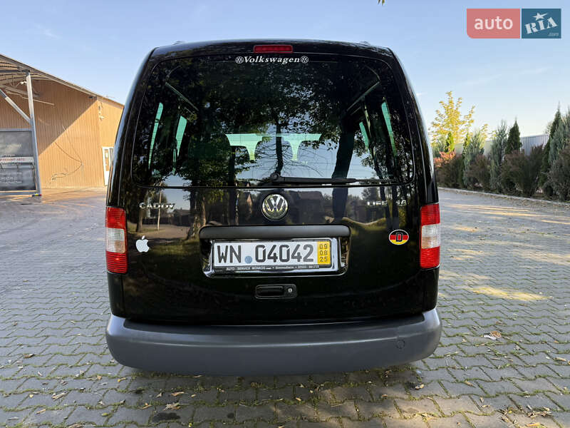 Минивэн Volkswagen Caddy 2005 в Черновцах