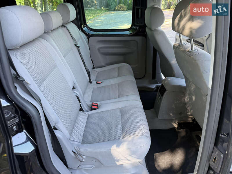 Минивэн Volkswagen Caddy 2005 в Черновцах