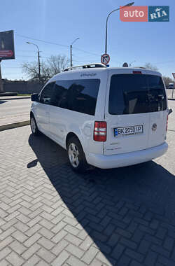 Минивэн Volkswagen Caddy 2011 в 