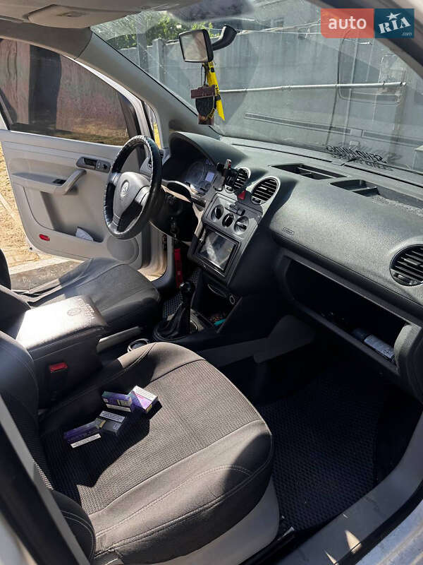 Минивэн Volkswagen Caddy 2008 в Херсоне