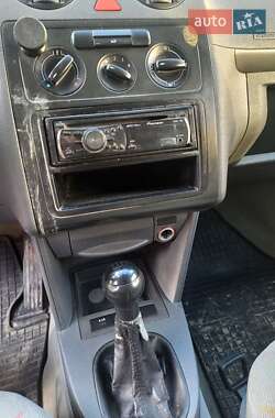 Минивэн Volkswagen Caddy 2006 в 