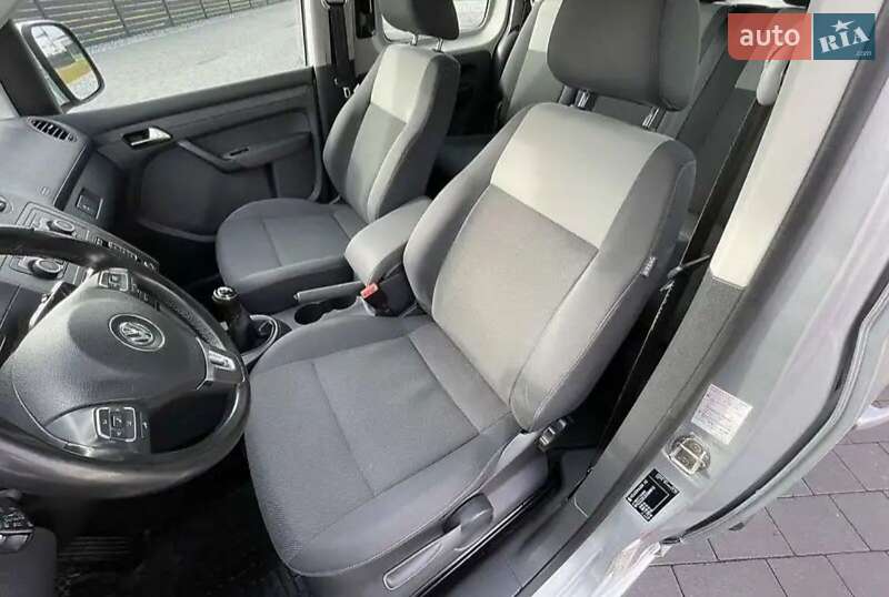 Минивэн Volkswagen Caddy 2012 в Виноградове