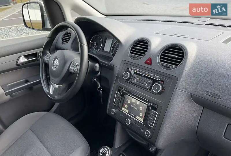 Минивэн Volkswagen Caddy 2012 в Виноградове