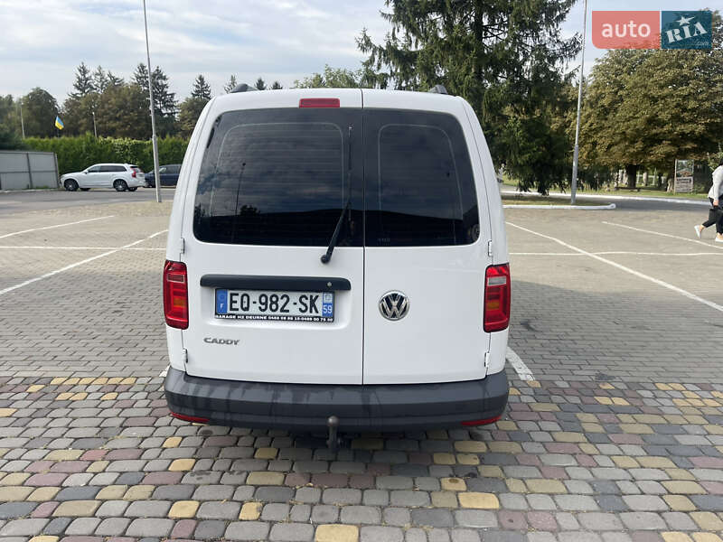 Минивэн Volkswagen Caddy 2016 в Луцке
