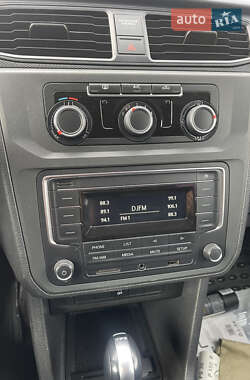Минивэн Volkswagen Caddy 2016 в 