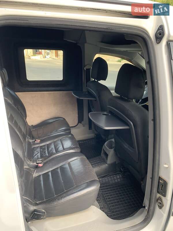 Минивэн Volkswagen Caddy 2007 в Измаиле фото 7 Минивэн Volkswagen Caddy 2007 в Измаиле