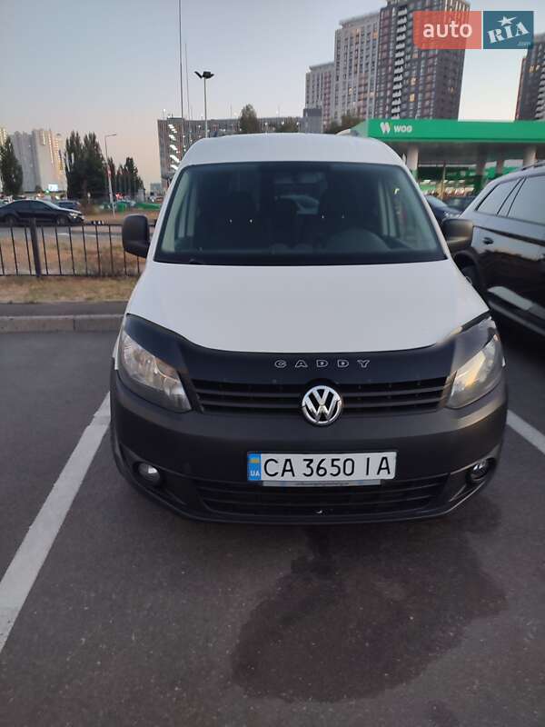 Мінівен Volkswagen Caddy 2011 в Києві