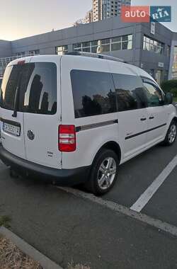 Минивэн Volkswagen Caddy 2011 в Киеве