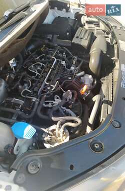 Минивэн Volkswagen Caddy 2011 в Киеве