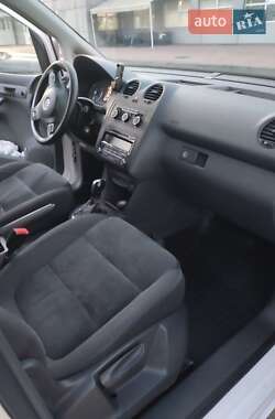 Минивэн Volkswagen Caddy 2011 в Киеве