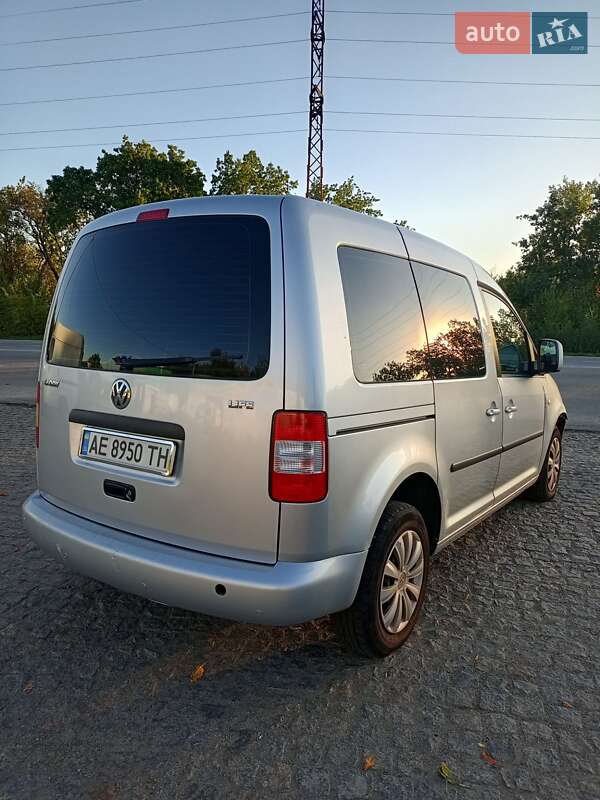Минивэн Volkswagen Caddy 2008 в 