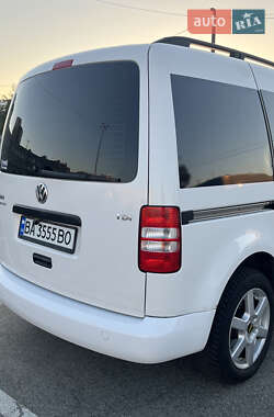 Минивэн Volkswagen Caddy 2013 в 