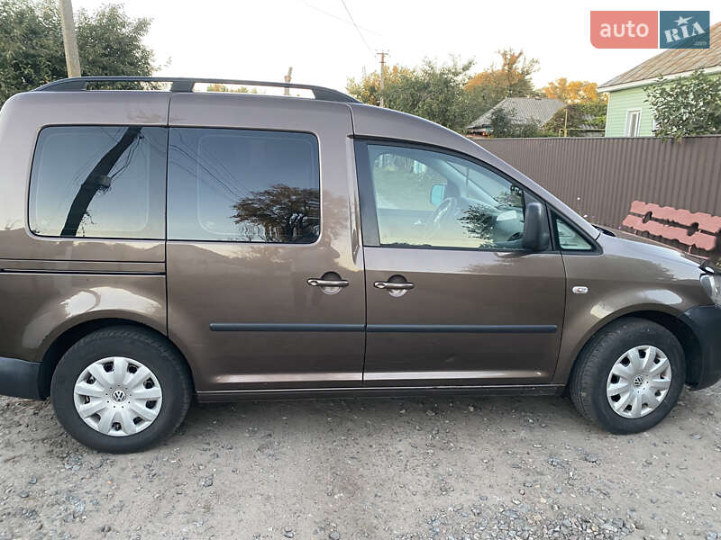 Volkswagen Caddy 2010
