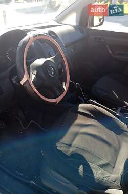 Грузопассажирский фургон Volkswagen Caddy 2012 в 