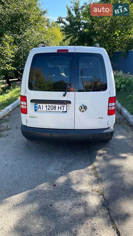 Минивэн Volkswagen Caddy 2015 в Ржищеве