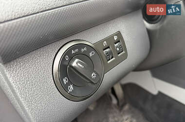 Минивэн Volkswagen Caddy 2010 в 