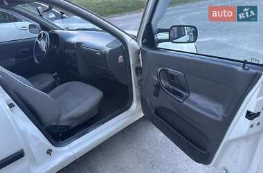 Пикап Volkswagen Caddy 2000 в 