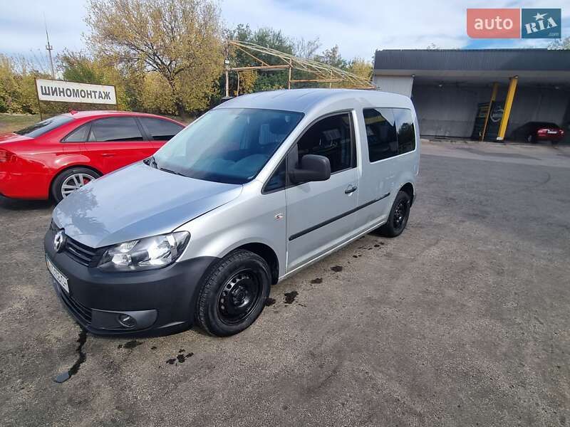 Минивэн Volkswagen Caddy 2010 в Харькове