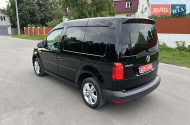 Минивэн Volkswagen Caddy 2016 в 
