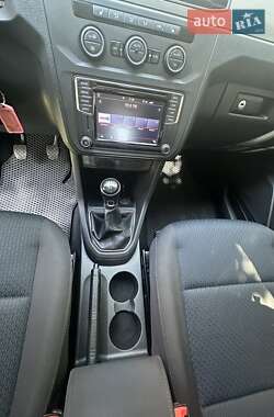 Минивэн Volkswagen Caddy 2017 в 