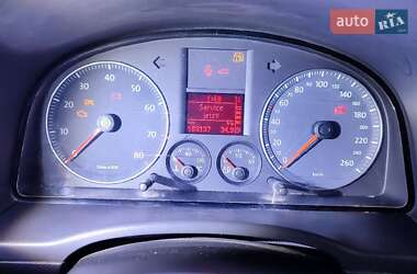 Минивэн Volkswagen Caddy 2009 в 