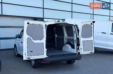 Грузовой фургон Volkswagen Caddy 2022 в 