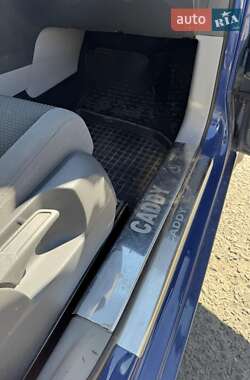 Минивэн Volkswagen Caddy 2009 в 
