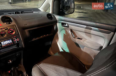 Минивэн Volkswagen Caddy 2009 в 