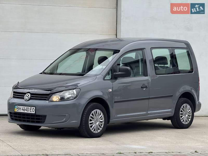 Минивэн Volkswagen Caddy 2011 в Сарнах