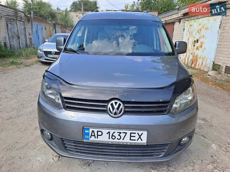 Volkswagen Caddy 2011